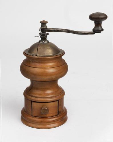 PEUGEOT : An early French turned timber column form coffee grinder