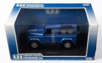 UNIVERSAL HOBBIES: A 1:18 scale Universal Hobbies Land Rover Defender 90 Station Wagon, in box