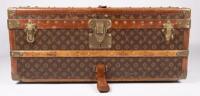 LOUIS VUITTON: An early&nbsp;20th century Louis Vuitton cabin trunk, monogram print, timber lined with brass hardware, 33cm high, 81cm wide, 47cm deep - 5