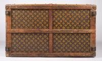 LOUIS VUITTON: An early&nbsp;20th century Louis Vuitton cabin trunk, monogram print, timber lined with brass hardware, 33cm high, 81cm wide, 47cm deep - 11
