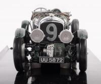 BENTLEY BLOWER: A fine and detailed Minichamps&nbsp;1:18 scale Bentley 4.5 Litre 'Blower' in British Racing Green presented in special Bentley display box with vehicle information and outer perspex protective cover - 3