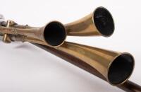 HORN: An early brass three note trumpet horn with rubber bulb with attachment to wooden stick base with small Rolls-Royce badges affixed to base end, approx 42cm long - 3