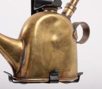 LUCAS: A early Lucas (No. 40) brass oiler, with threaded end cap, 11cm high, 21cm wide - 5