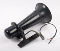 HORN: A large repainted horn, nameplate reads 'S-7', 30cm long, untested - 2