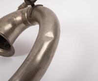 HORN: A curved horn, 23cm wide, rubber bulb missing - 4