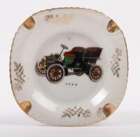 ASHTRAY SET: A decorative ashtray three piece set, each tray depicting 1900s cars - 2