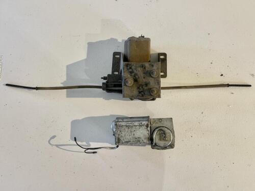 LUCAS: A pair of Lucas 12V wiper motors, untested. [Location: Sydney]