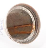 MOBIL: An original Mobiloil '50 BB' grade tin top oil pourer with dust cap - 3