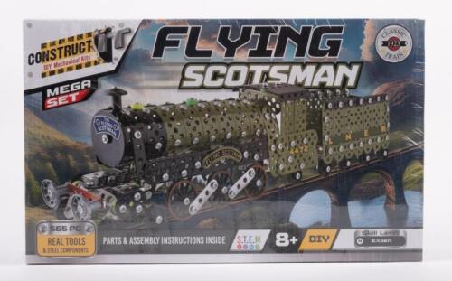 71 · FLYING SCOTSMAN: A 565pc Mecanno style 'Construct It' model kit of the 1923 Flying Scotsman, sealed in plastic