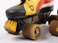 SUNRUNNER SKATES: A&nbsp;pair of Sunrunners Roller Skates for&nbsp;use&nbsp;indoors and outdoors, model 1600 sx, Size 9 - 2