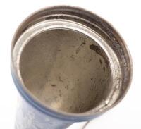 ALBA: A rare original ALBA '40' weight tin top pourer on glass pint bottle - 4