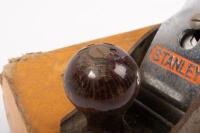 STANLEY NO. 4: A vintage Stanley No. 4 smooth plane made by Stanley Works Ltd, in Sheffield England - 3