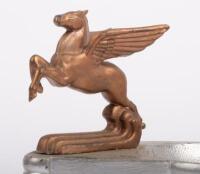 SMOKE TRAY: A circa 1950s Trophy Cast ashtray with a fixed Pegasus emblem&nbsp; - 2