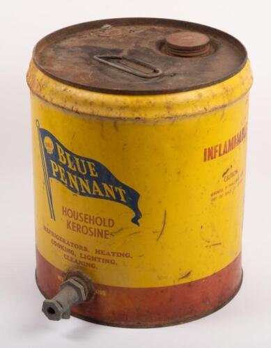 SHELL: A Shell 'Blue Pennant' kerosene four gallon tin with tap, features lid with embossed Shell logo