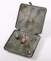 CONDOR: A nice brass Condor bulb holder, containing three globes, 13cm high, 13.5cm wide - 3