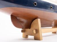 YACHT: A wooden model of an early sailing yacht with large fabric sails, approximately&nbsp;84cm in length, 83cm high, comes with a stand for base - 9
