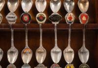 COLLECTOR CAR SPOONS: A&nbsp;collection of vintage car logo motifs attached to spoons circa 1985, in display case&nbsp; - 8