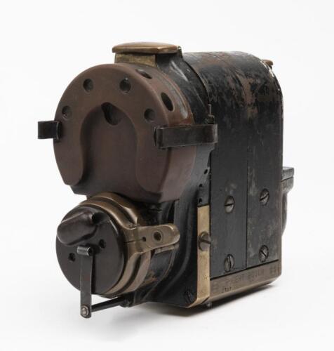 MAGNETO: An Early Robert Bosch ZR4 Magneto