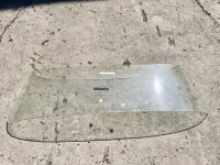 AUSTIN-HEALEY: A windshield to suit 100/6 and 3000 models [Location: Sydney] - 3