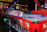 'Fast Track' SAM 4-player&nbsp;air hockey table - 8