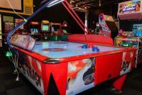 'Fast Track' SAM 4-player&nbsp;air hockey table - 9