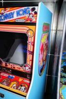 'Donkey Kong' Nintendo American dedicated upright cabinet - 5