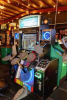 'Drummania 9th Mix' Konami Japanese upright machine - 2