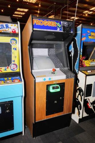 'Frogger' Sega-G remlin within American conversion cabinet