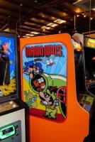 'Mario Bros' in dedicated upright American cabinet - 3