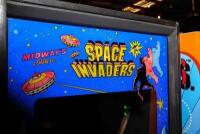 Iconic&nbsp;'Space Invaders' Midway's upright dedicated American cabinet - 3