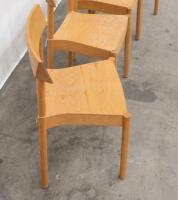 CHAIRS: A set of four elegant timber oak chairs, each measuring 77cm high - 4