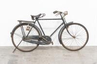 RALEIGH: An early, likely pre-war 28-inch Raleigh bicycle, fitted with a large leather spring seat - 2