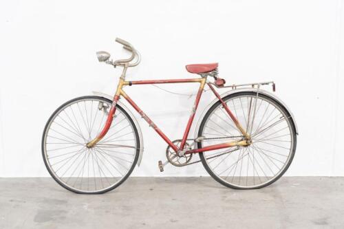 170D · MALVERN STAR: A Malvern Star men's road bicycle, believed to be produced as a commerative model for the 1956 Olympics