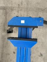 VICE STAND: A folding portable vice stand by HRD Industries, 86cm high - 4