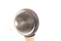 MOBIL: An original Mobil Mobiloil 'Special' tin top pourer for oil bottles, complete with dustcap - 3
