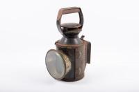 LANTERN: A small early hand held lantern by Bladon Burmingham England, marked to side 'B.R.' believed to stand for British Railways, measures 28cm high&nbsp;