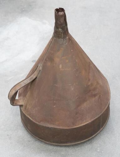 GAZE/DAVIDSON: A early large hand held fuel funnel/churn as used on the Tony Gaze/Lex Davidson Ferrari. Approx 70cm high.