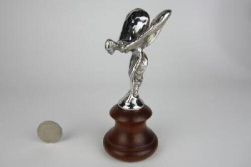 ROLLS-ROYCE: A Rolls-Royce Skyes Spirit of Ecstasy mascot