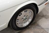 1995 Jaguar Sovereign 4.0L[Location: Melbourne] - 80