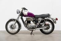TRIUMPH: A 1975/76 Triumph Bonneville T140V 750cc