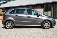 2010 Mercedes-Benz B200 Hatchback [Location: Sydney] - 4