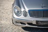 2003 Mercedes-Benz E320 Elegance Sedan [Location: Sydney] - 4