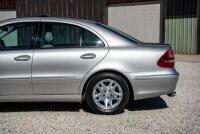 2003 Mercedes-Benz E320 Elegance Sedan [Location: Sydney] - 38