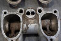 TRIUMPH: A group of assorted Triumph 1950s 650cc twin engine parts - 4