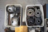 TRIUMPH: A group of assorted Triumph 1950s 650cc twin engine parts - 6