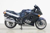 1992 Kawasaki ZZR1100 - NO RESERVE - 3