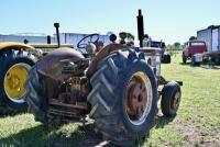 1970 International 564 Tractor [NEW VIDEO ADDED] - 6