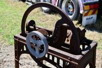 A Pair of Vintage Chaff Cutters - 4