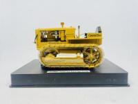 CATERPILLAR: A 1:16 scale Caterpillar Model 22 by Norscot, complete in original packaging