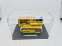 CATERPILLAR: A 1:16 scale Caterpillar Model 22 by Norscot, complete in original packaging - 7